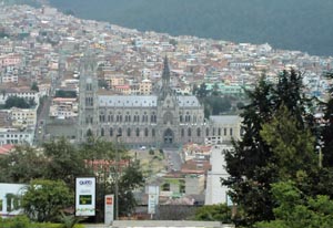 Quito
                View 3