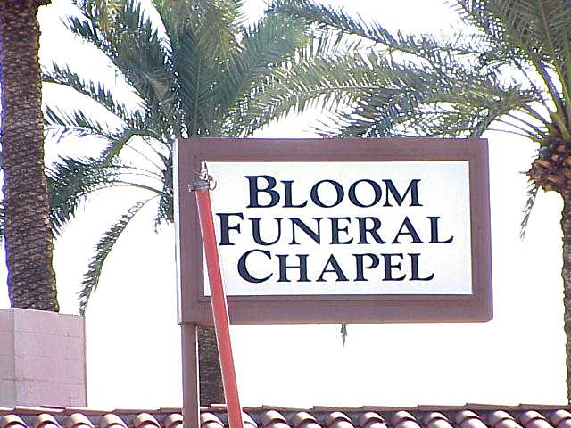 blooms_funeral_chapel_sign