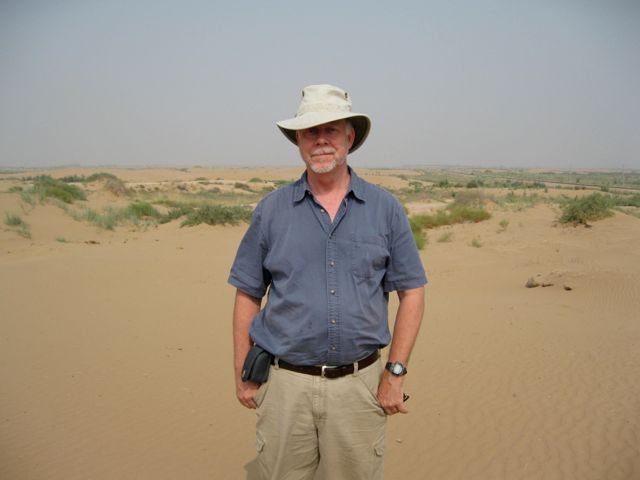 In the desert beyond Bayan Nur (2009)
