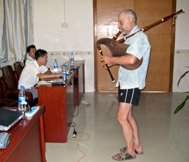An unusual musical interlude at the workshop. Ningming (2010)